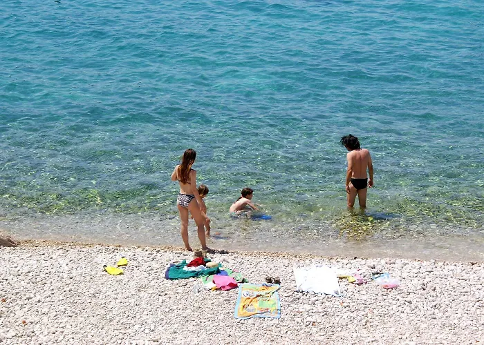 17696a Apartamento Primošten